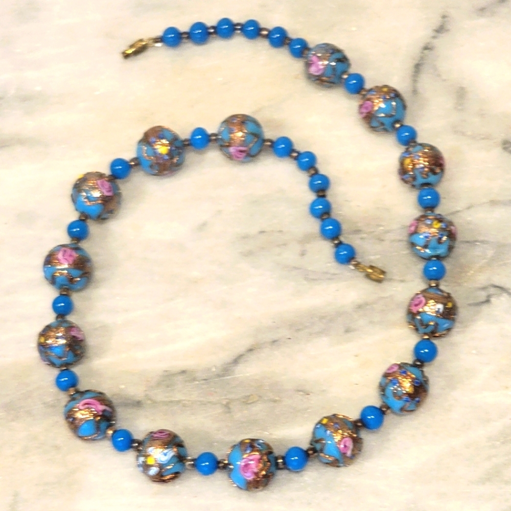 Antique Venetian Florato Wedding Cake beads 20" - Picture 1 of 7